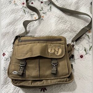 Lei vintage army satchel